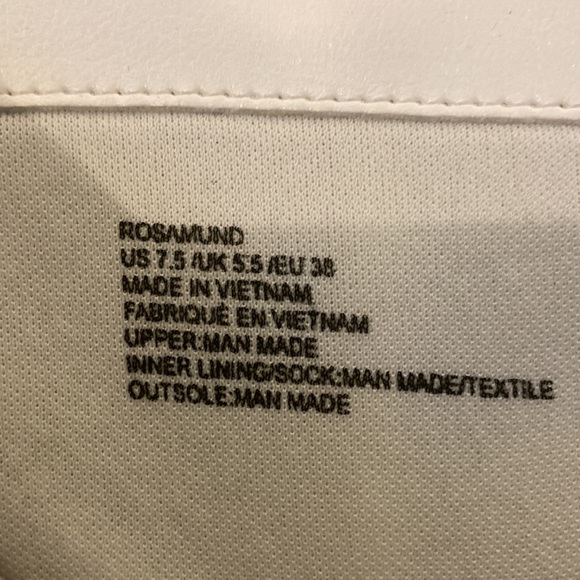 Short white heeled booties - Picture 2 of 5